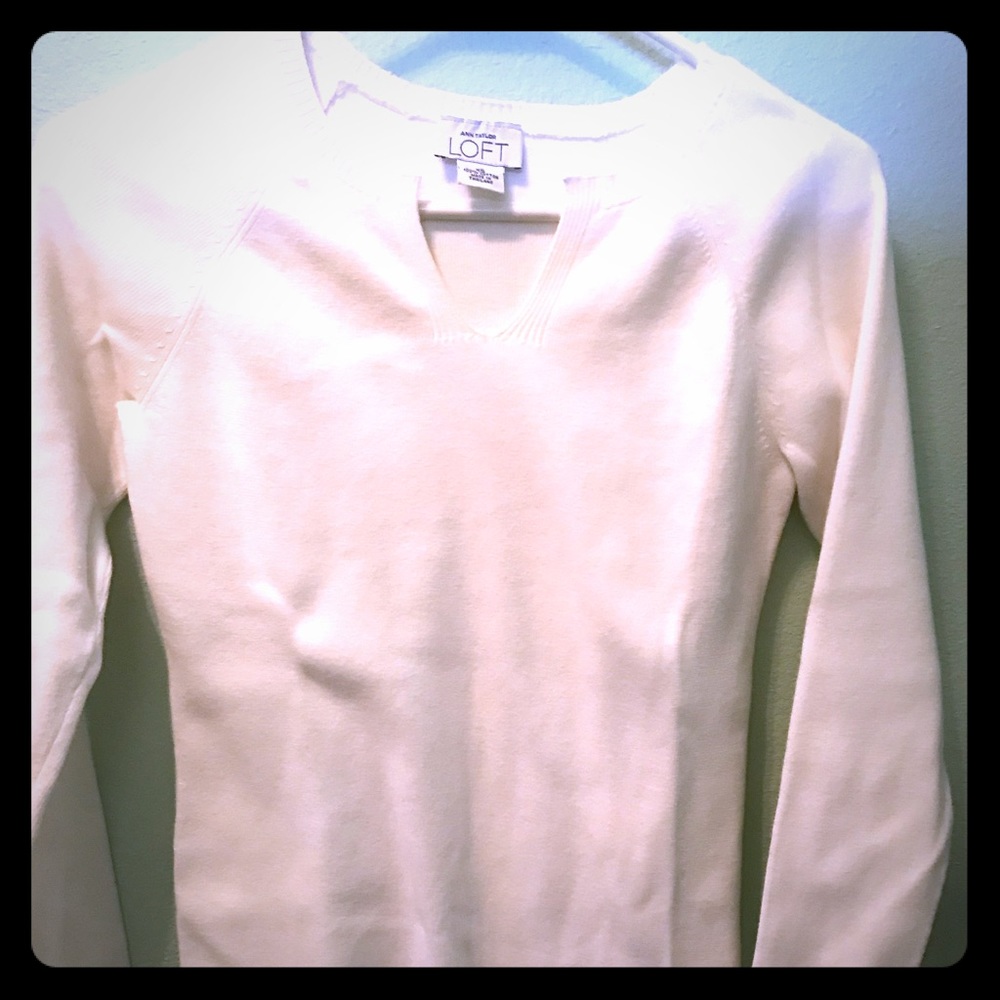 Women’s sweater